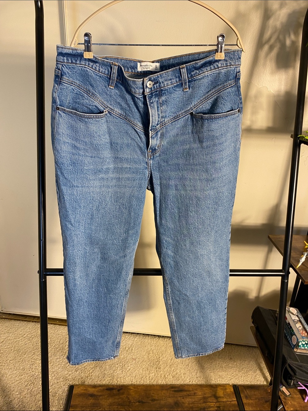 Abercrombie & Fitch Women's Straight Medium Light Blue Jeans